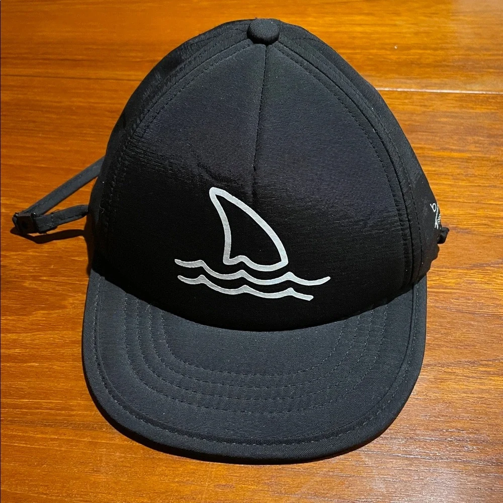 Bitty Brah Shark Fin Driftwood nylon surf swim hat